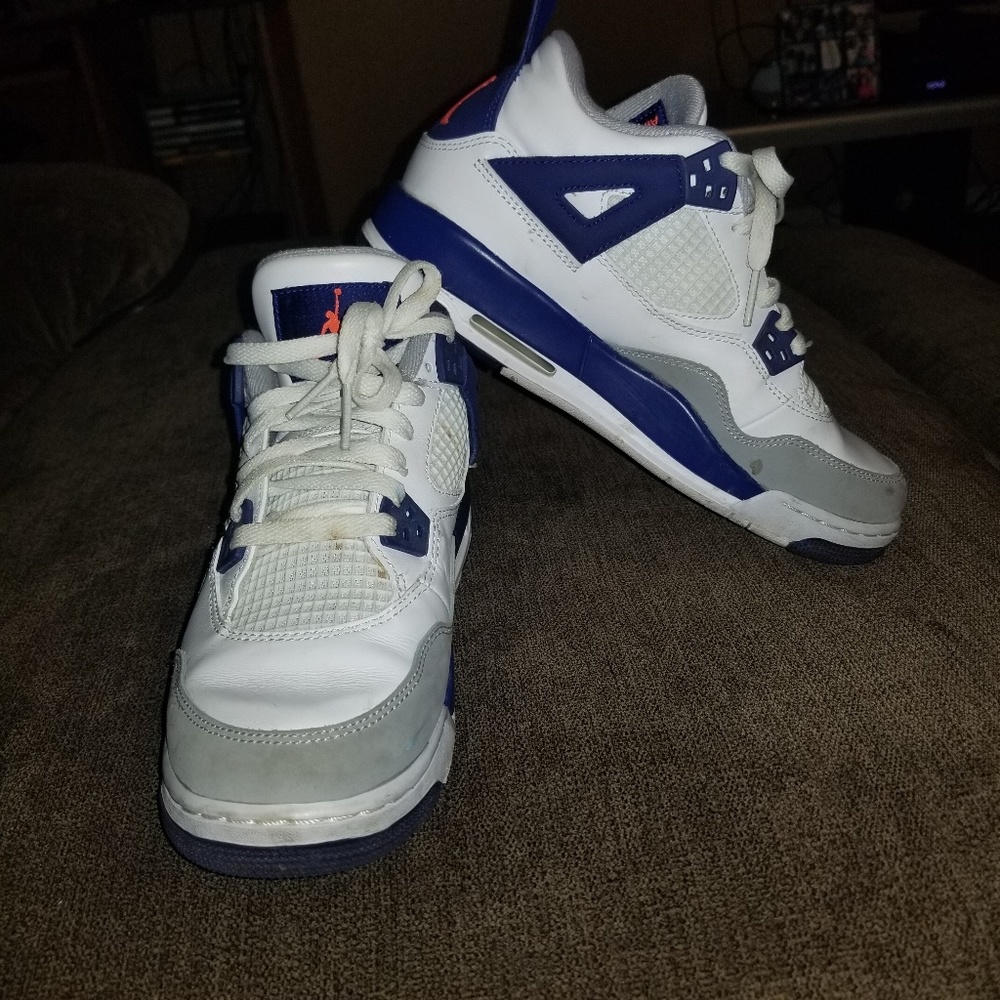 Shoes